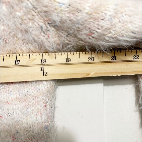 Lou & Grey Fuzzy Eyelash Knit Cream Sweater Women’s Small Soft Cozy Pullover - Picture 7 of 12